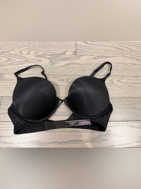 Victoria's Secret Black Bombshell Bra